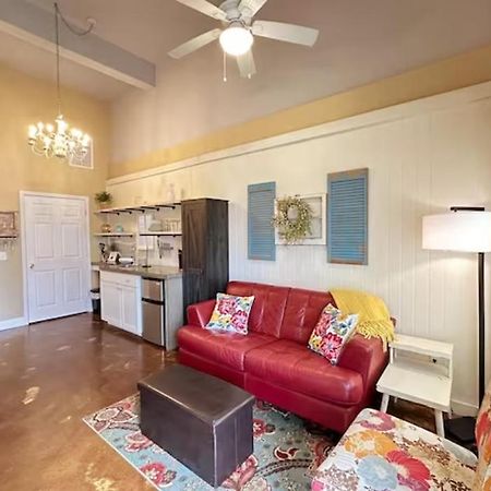 Demorest Haven At Hazel~Downtown Bungalow מראה חיצוני תמונה