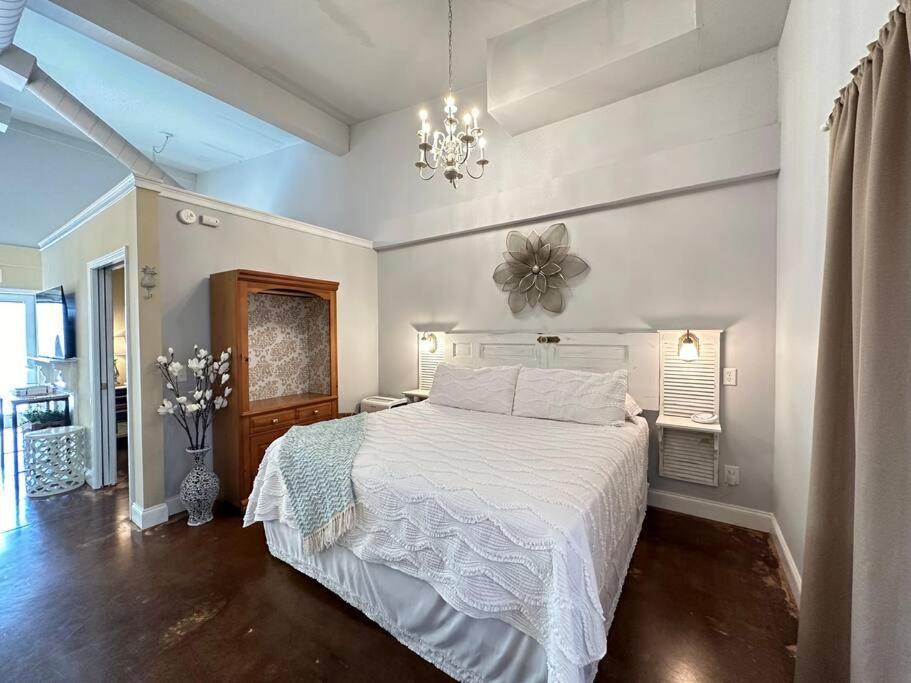 Demorest Haven At Hazel~Downtown Bungalow מראה חיצוני תמונה