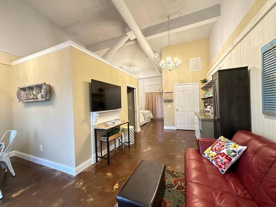 Demorest Haven At Hazel~Downtown Bungalow מראה חיצוני תמונה